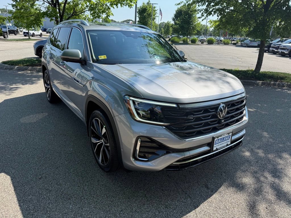 Used 2024 Volkswagen Atlas SEL Premium R-Line AWD/4WD image 7