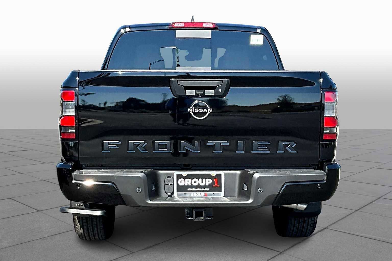 New 2026 Nissan Frontier SV image 4
