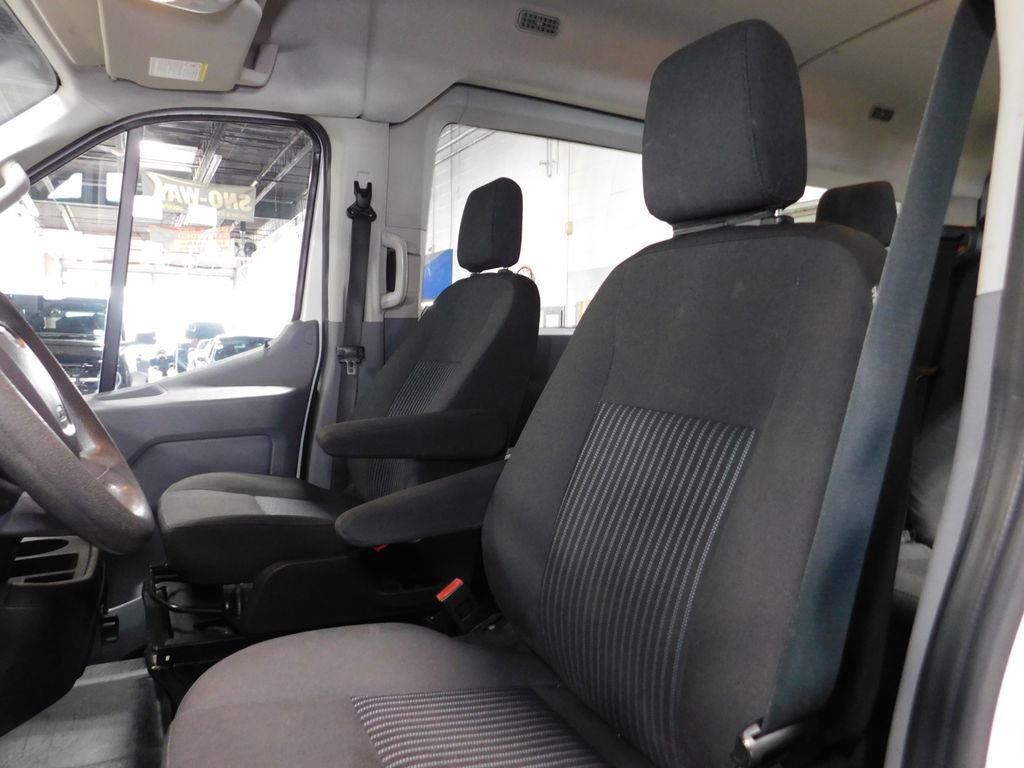 Used 2018 Ford Transit 150 XLT image 50