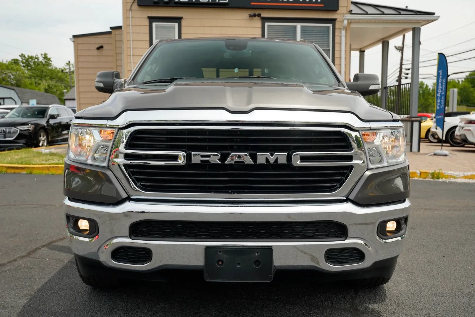 Used 2021 RAM 1500 Big Horn AWD/4WD image 2