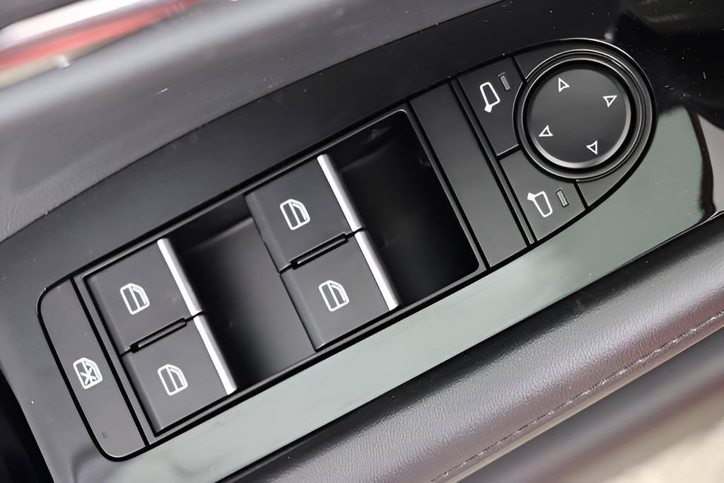 New 2025 MAZDA MAZDA3 2.5 Turbo Premium Plus Package image 17