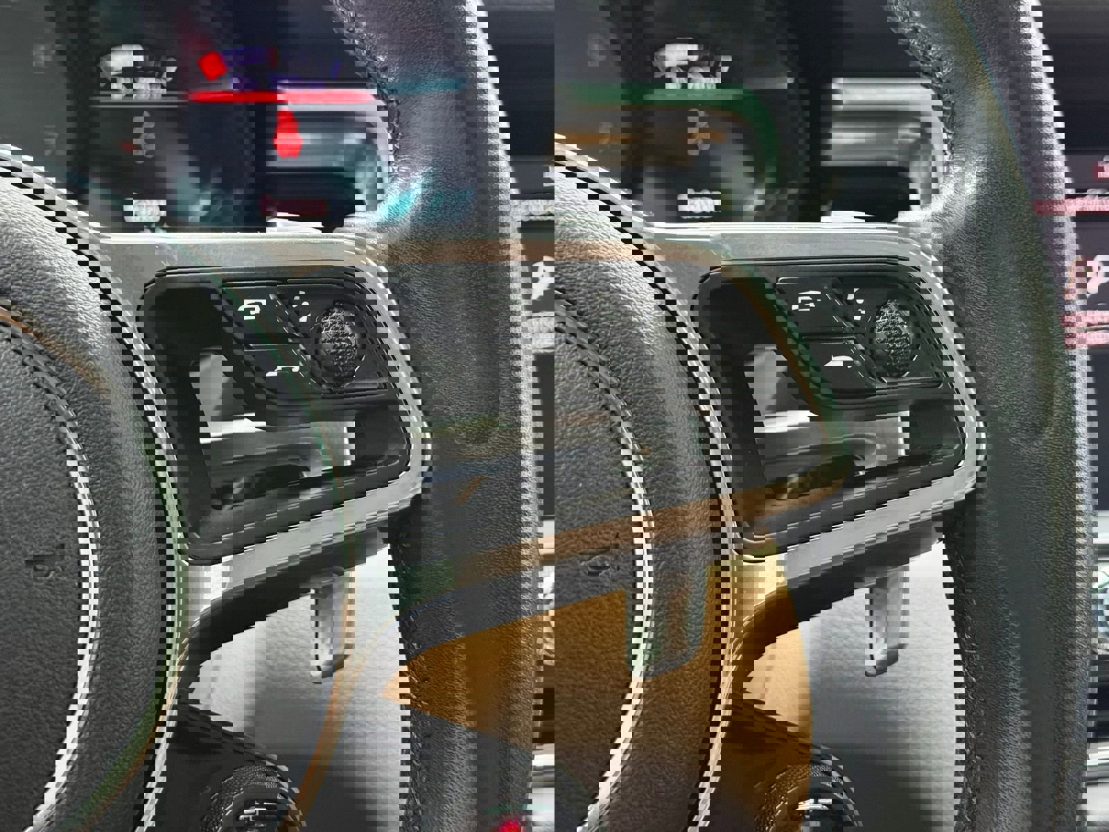 Used 2019 Porsche Macan S image 17