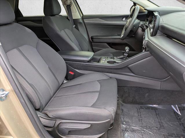 Used 2021 Kia K5 LXS image 19