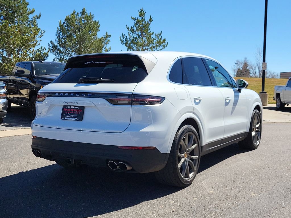 Used 2023 Porsche Cayenne S w/ Premium Package Plus image 4