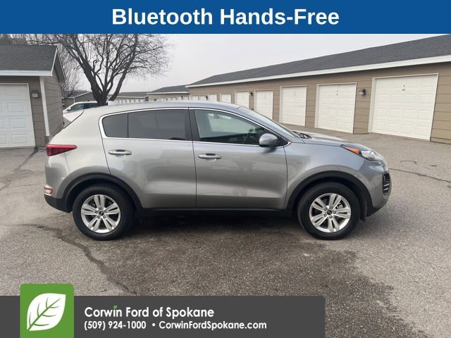 Used 2019 Kia Sportage LX image 2