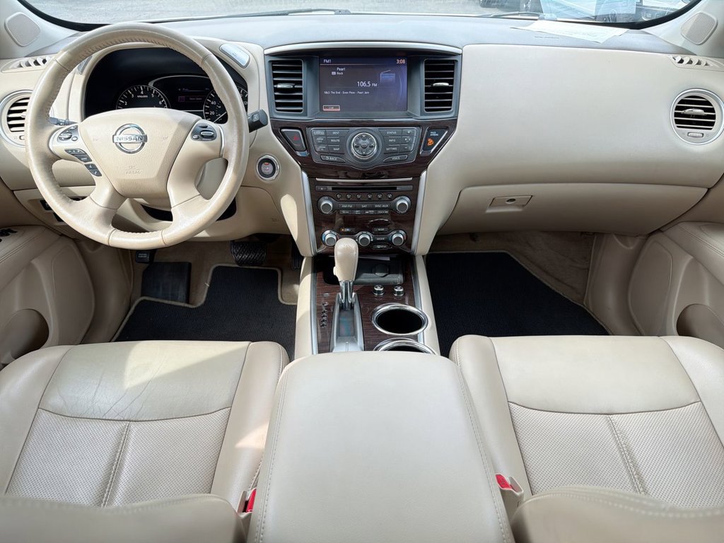 Used 2014 Nissan Pathfinder Platinum w/ Cargo Package FWD image 24
