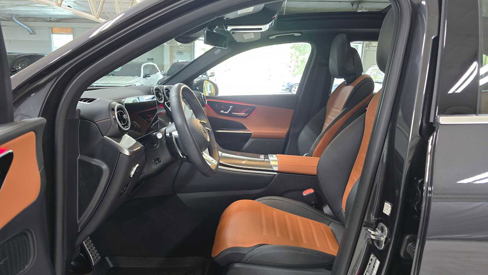 Certified 2026 Mercedes-Benz GLC 43 AMG 4MATIC image 20