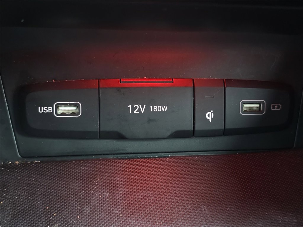 Used 2024 Hyundai Tucson Limited image 32