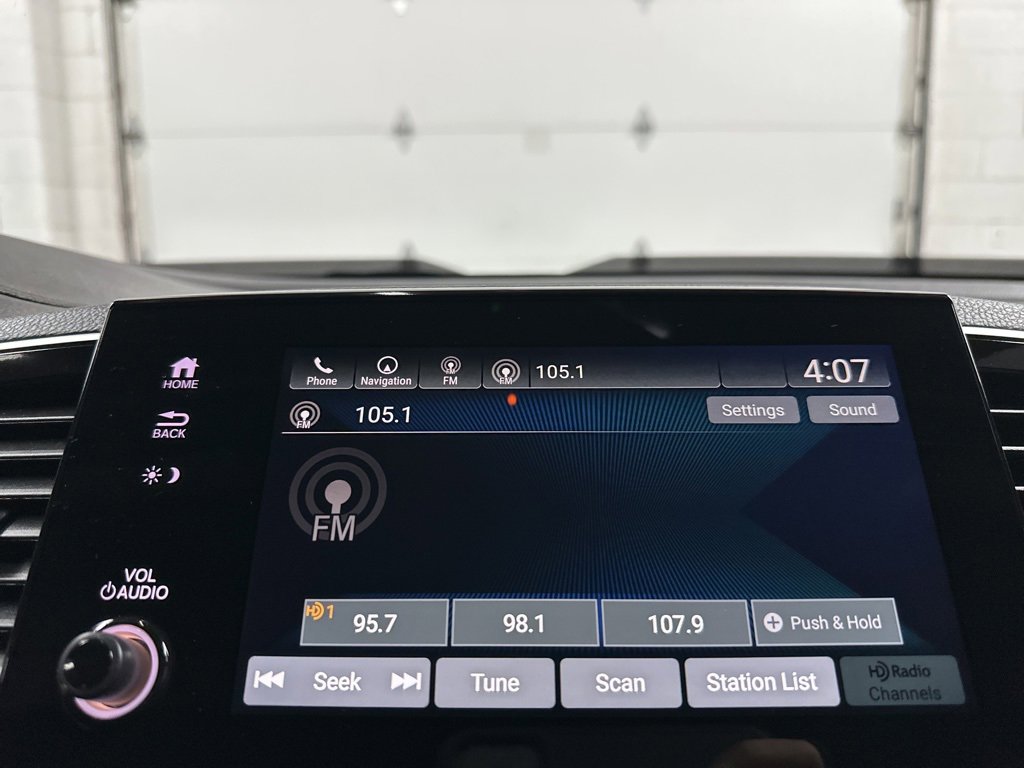 Used 2025 Honda Passport TrailSport image 28