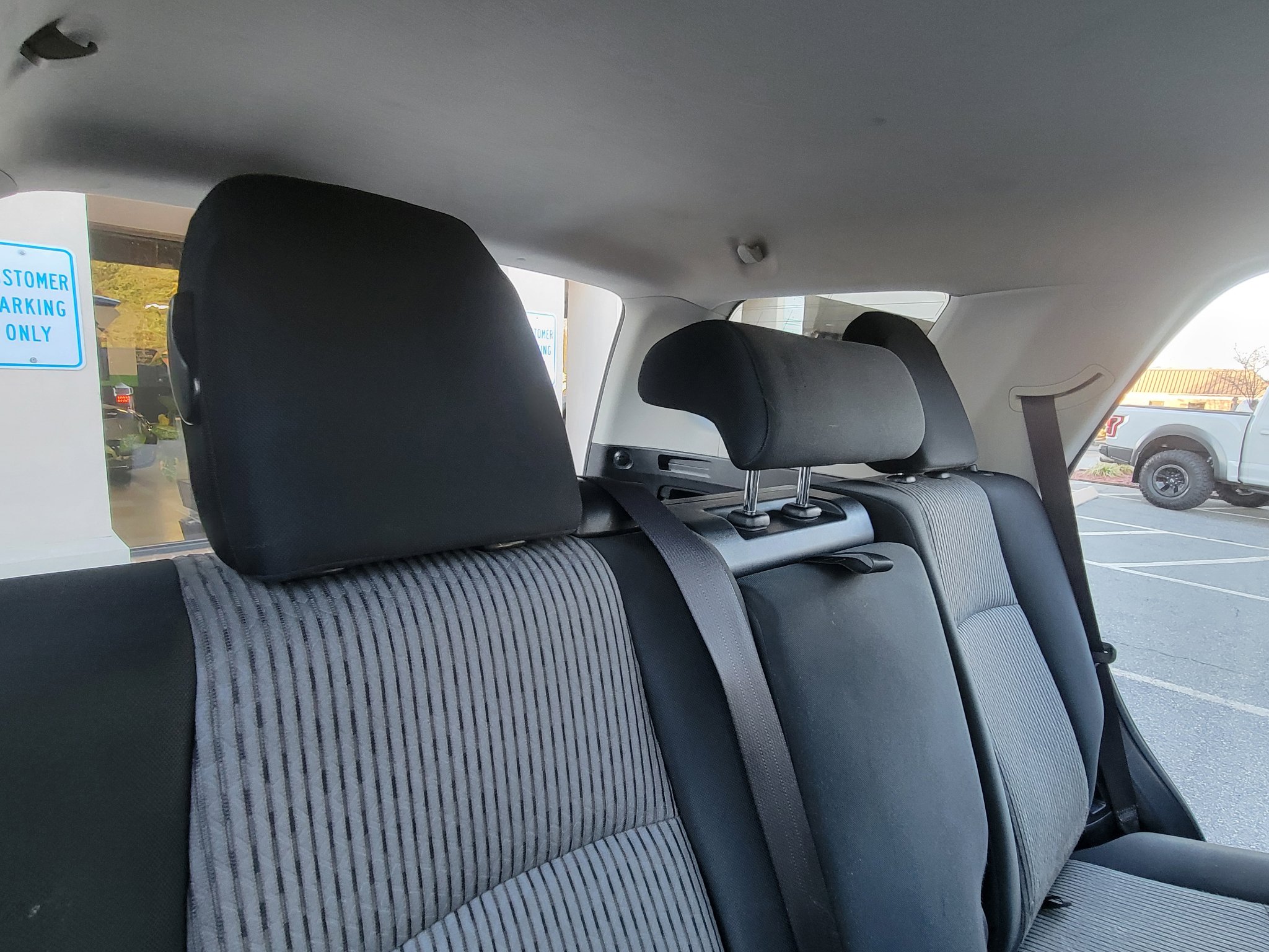 Used 2018 Toyota 4Runner SR5 image 47