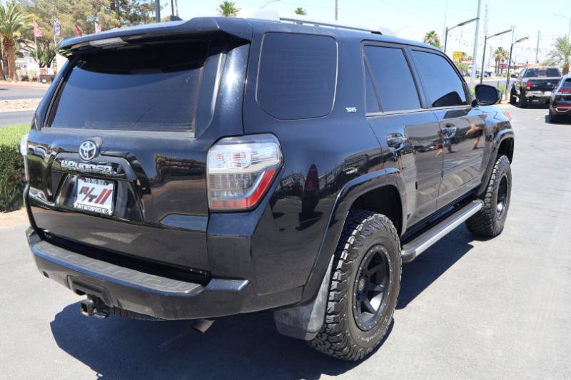 Used 2016 Toyota 4Runner SR5 AWD/4WD image 7