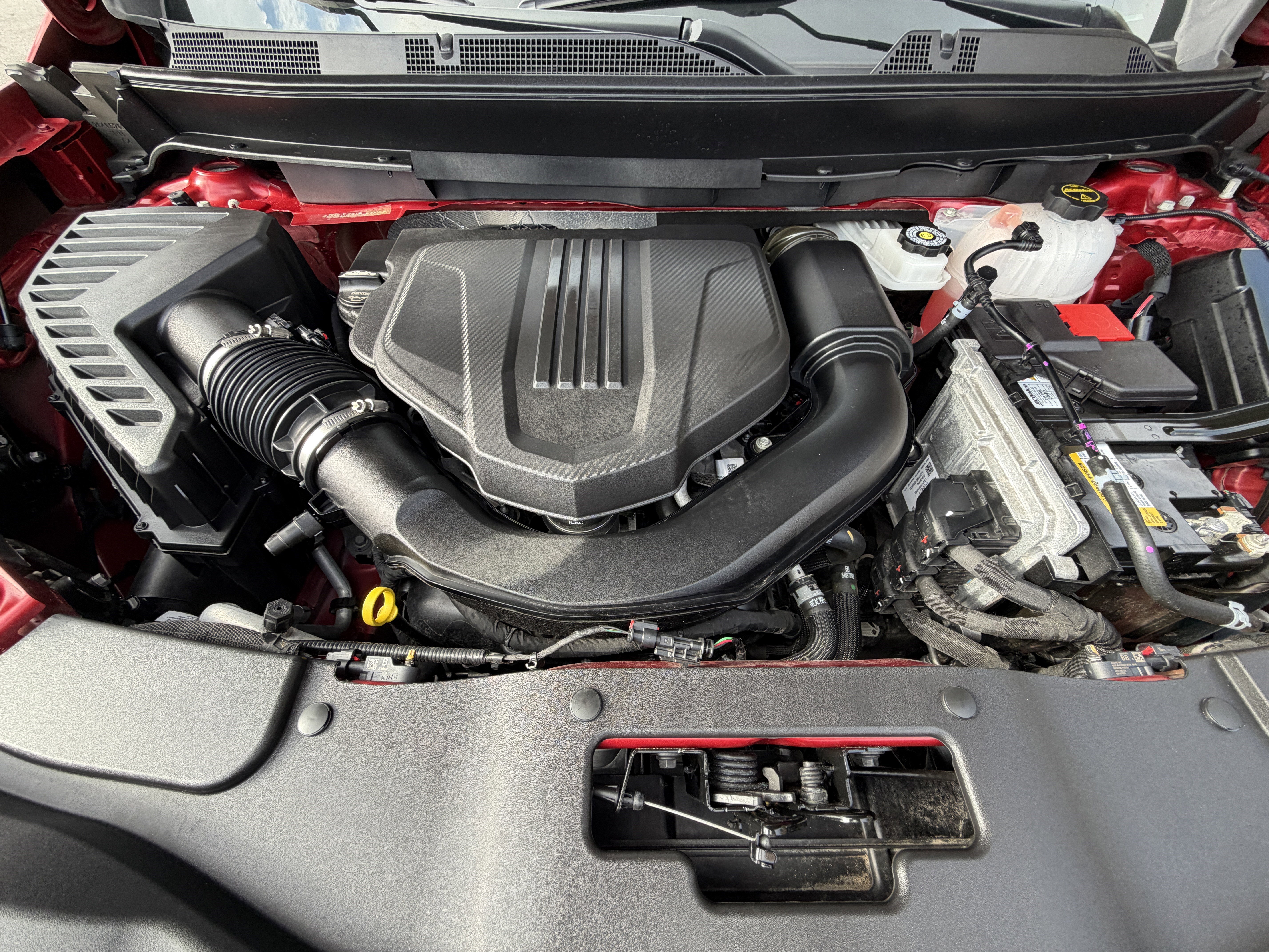 Used 2024 Chevrolet Traverse RS w/ LPO, Floor Liner Package image 11