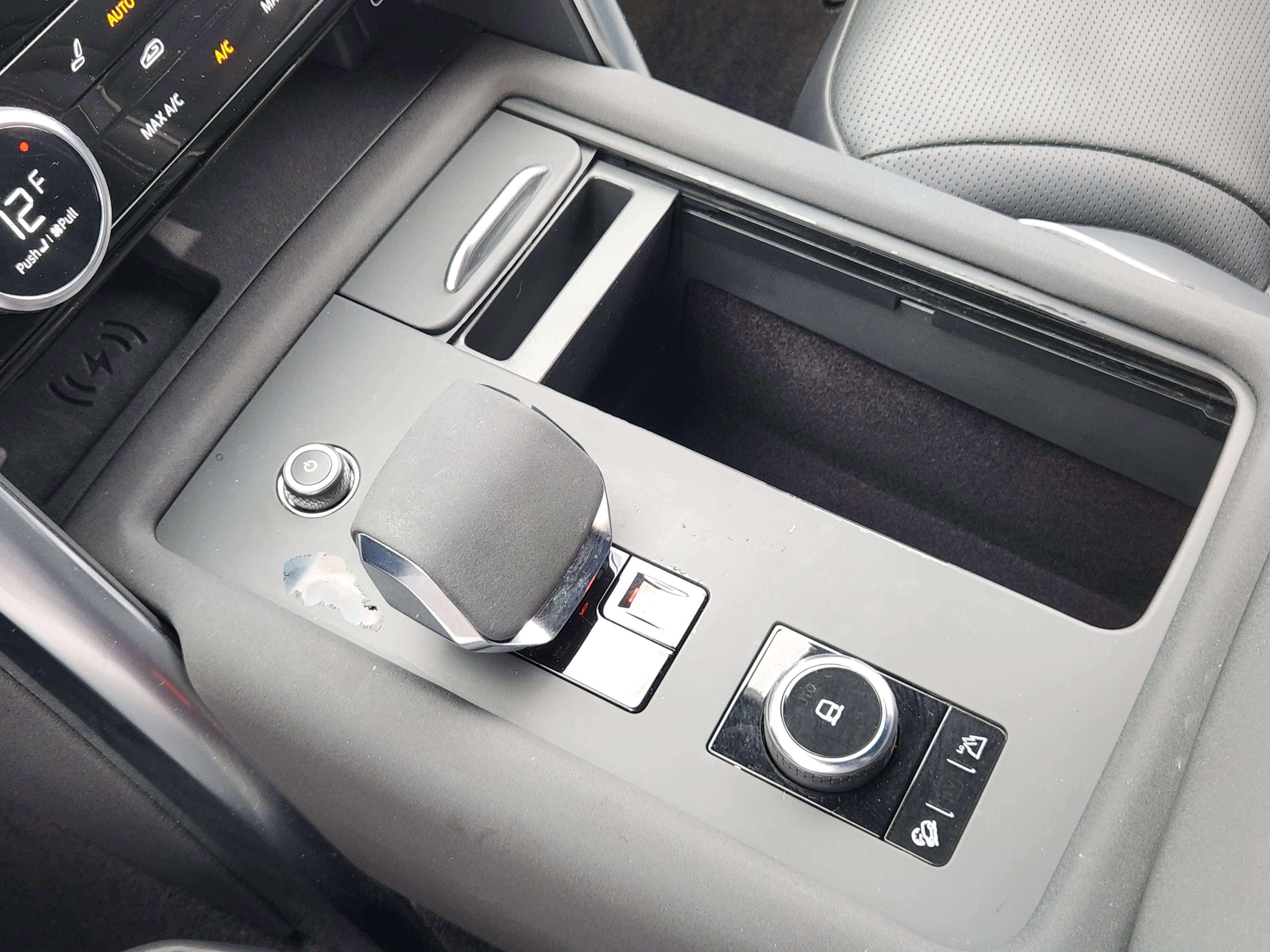 Used 2022 Land Rover Discovery HSE R-Dynamic image 23