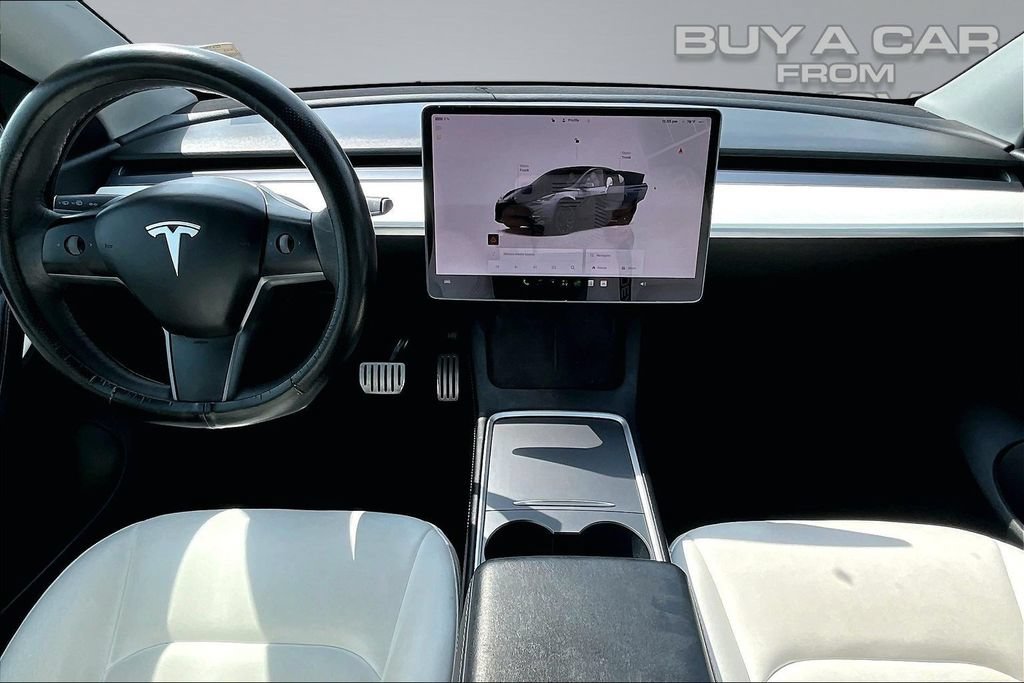 Used 2022 Tesla Model Y Performance AWD/4WD image 16