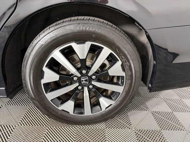Used 2025 Honda Odyssey EX-L image 19