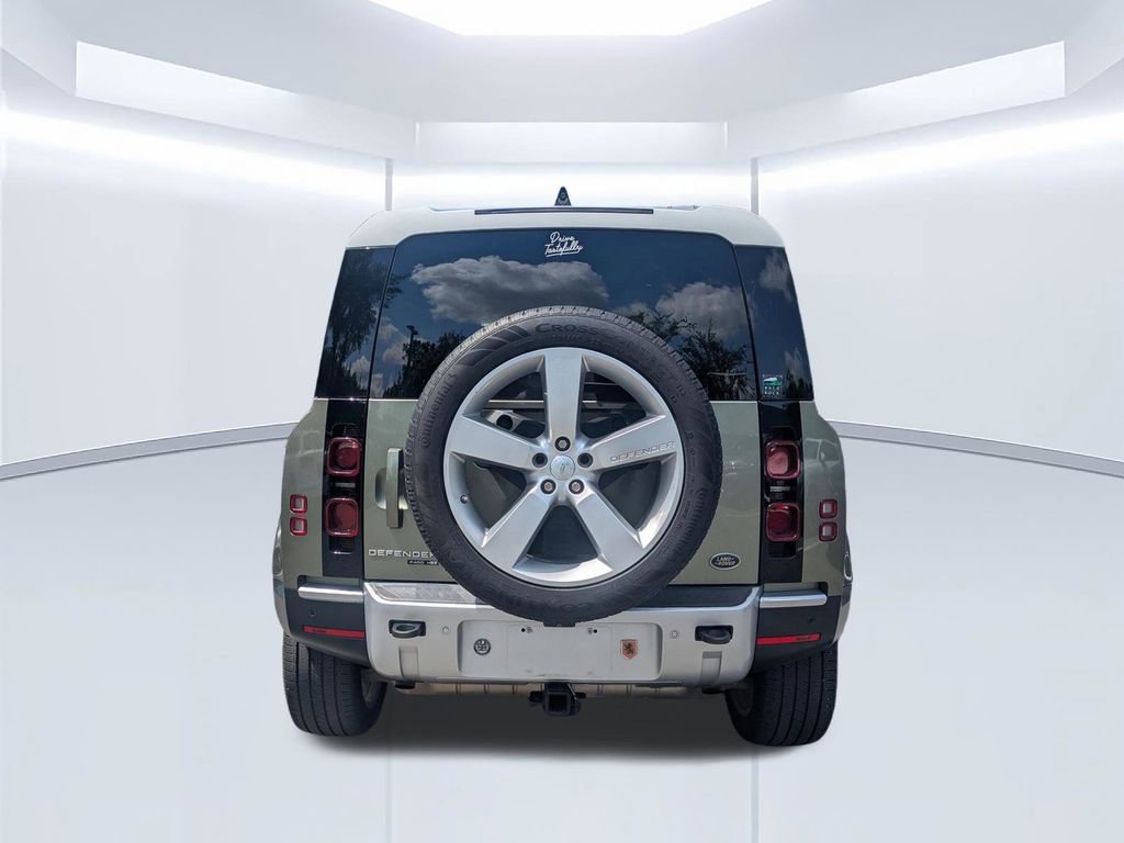 Used 2020 Land Rover Defender 110 AWD/4WD image 5