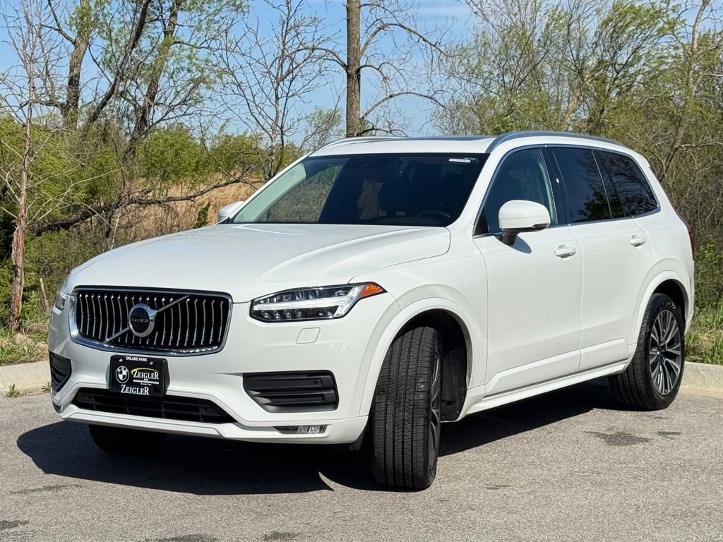 Used 2021 Volvo XC90 T6 Momentum AWD/4WD video 3