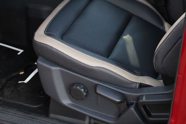 New 2026 Ford Bronco Big Bend w/ Black Diamond Package image 16