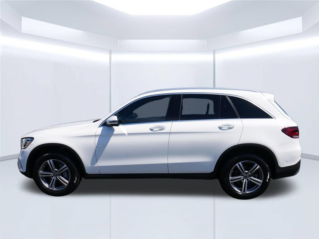 Used 2022 Mercedes-Benz GLC 300 4MATIC image 2