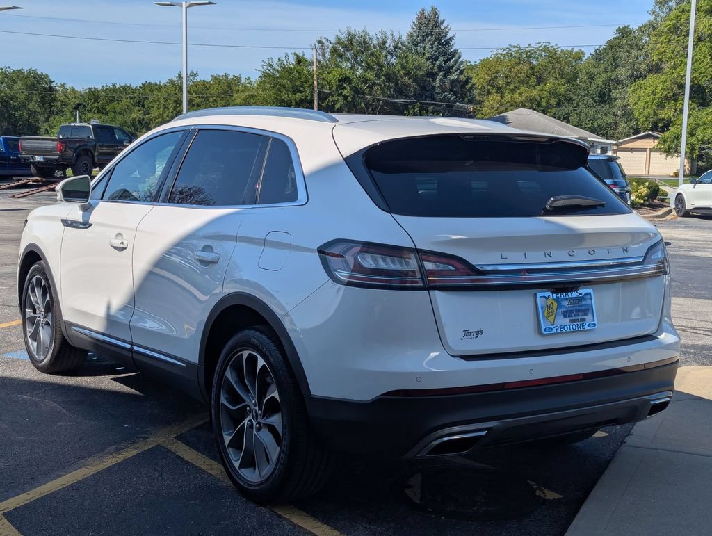Used 2023 Lincoln Nautilus Reserve AWD/4WD image 5