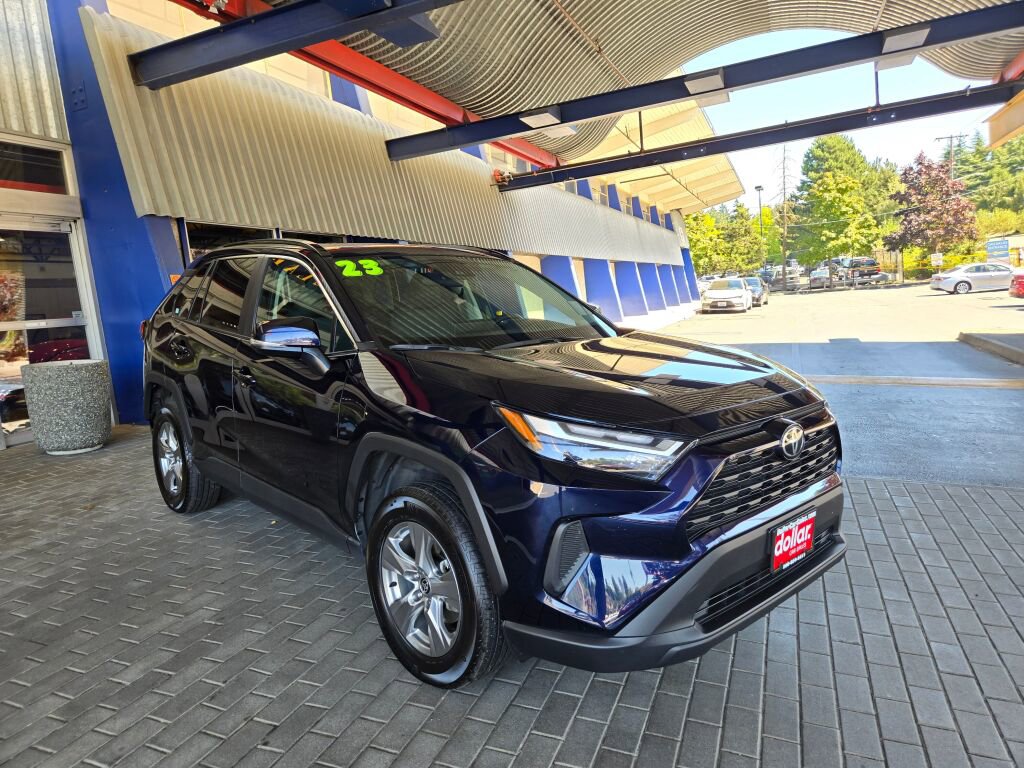 Used 2023 Toyota RAV4 XLE w/ Convenience Package image 1