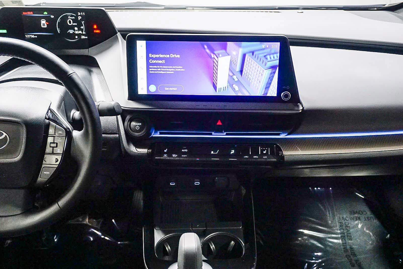 Used 2024 Toyota Prius XLE FWD image 14