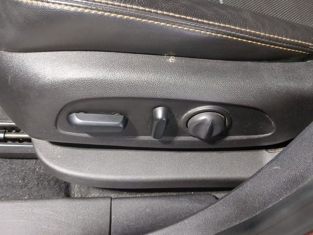 Used 2019 GMC Terrain SLT w/ Preferred Package image 21