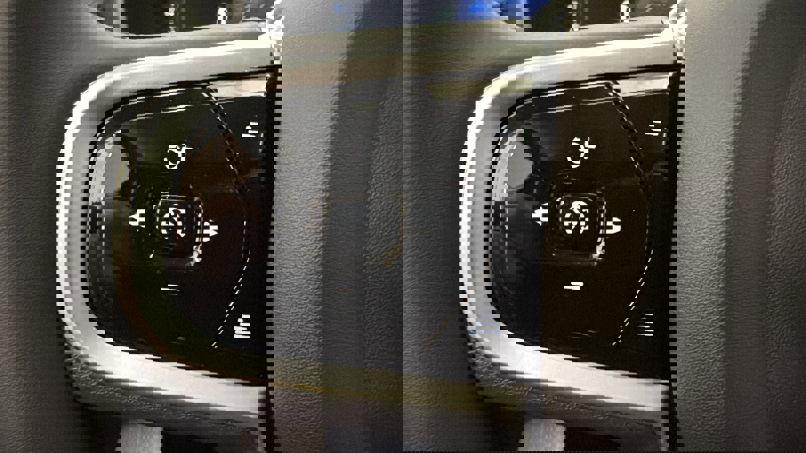 New 2026 Volvo XC90 B6 Plus image 13