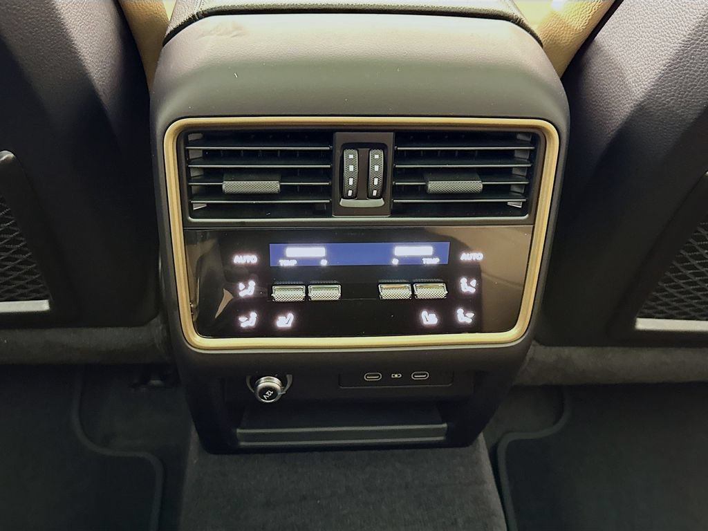 New 2026 Porsche Cayenne S AWD/4WD image 30