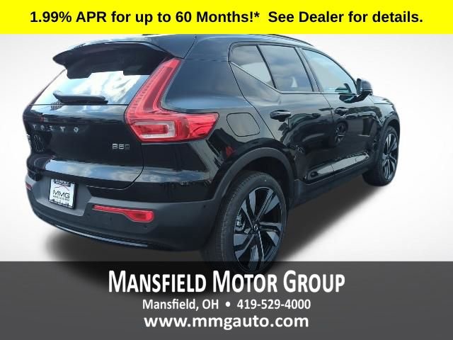 New 2026 Volvo XC40 B5 Plus w/ Protection Package Premier AWD/4WD image 6