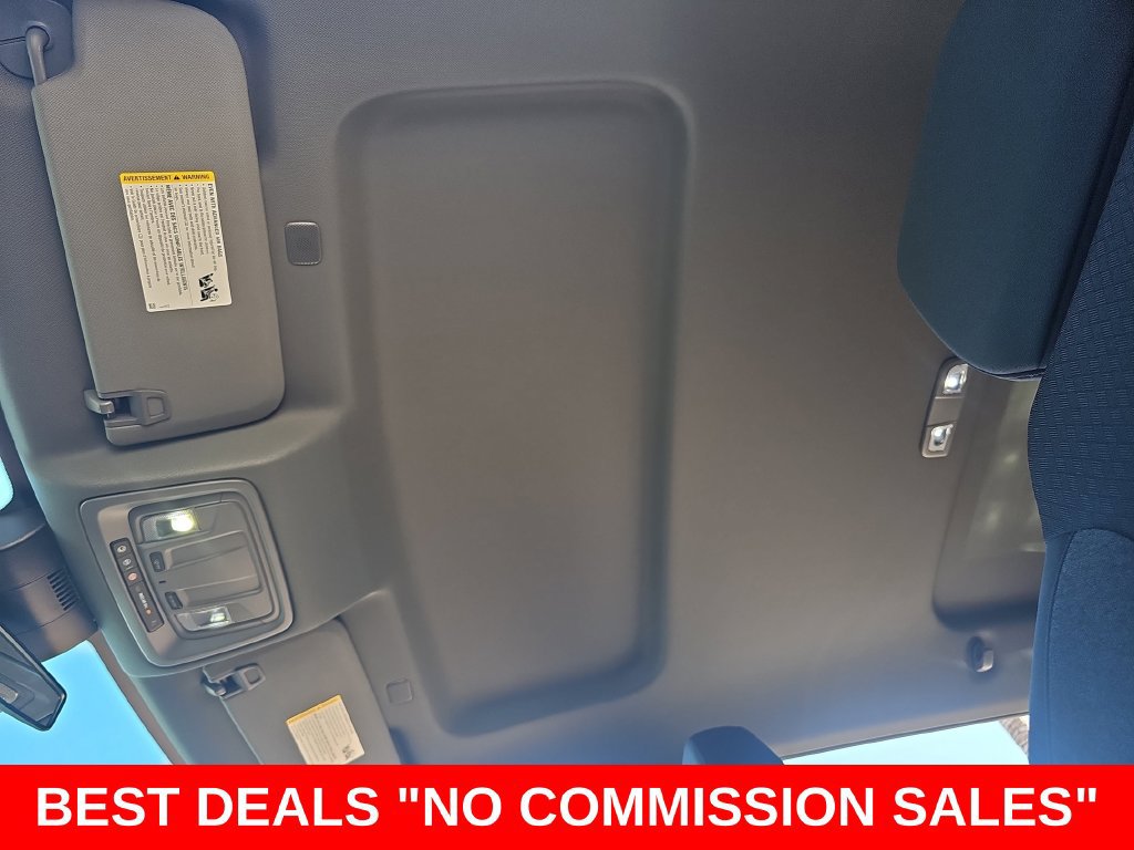 New 2026 Chevrolet Silverado 1500 Custom w/ LPO, Dark Essentials Package RWD image 29