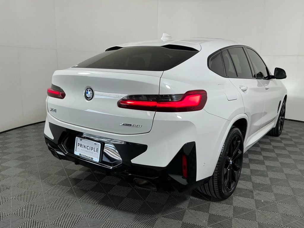Used 2025 BMW X4 xDrive30i w/ Premium Package AWD/4WD image 5