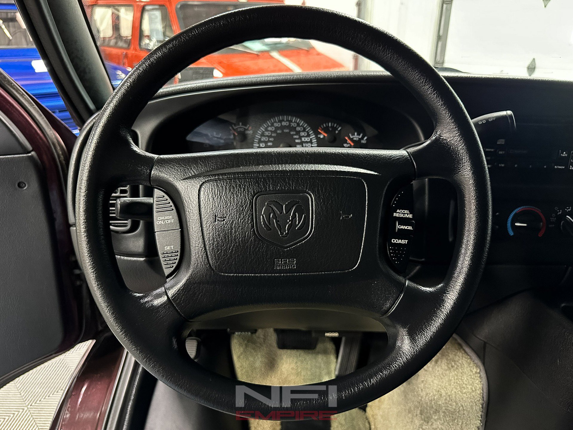 Used 2002 Dodge B1500 image 25