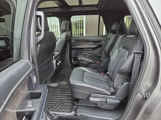 Used 2020 Ford Expedition Max Limited w/ Special Edition Package AWD/4WD image 19