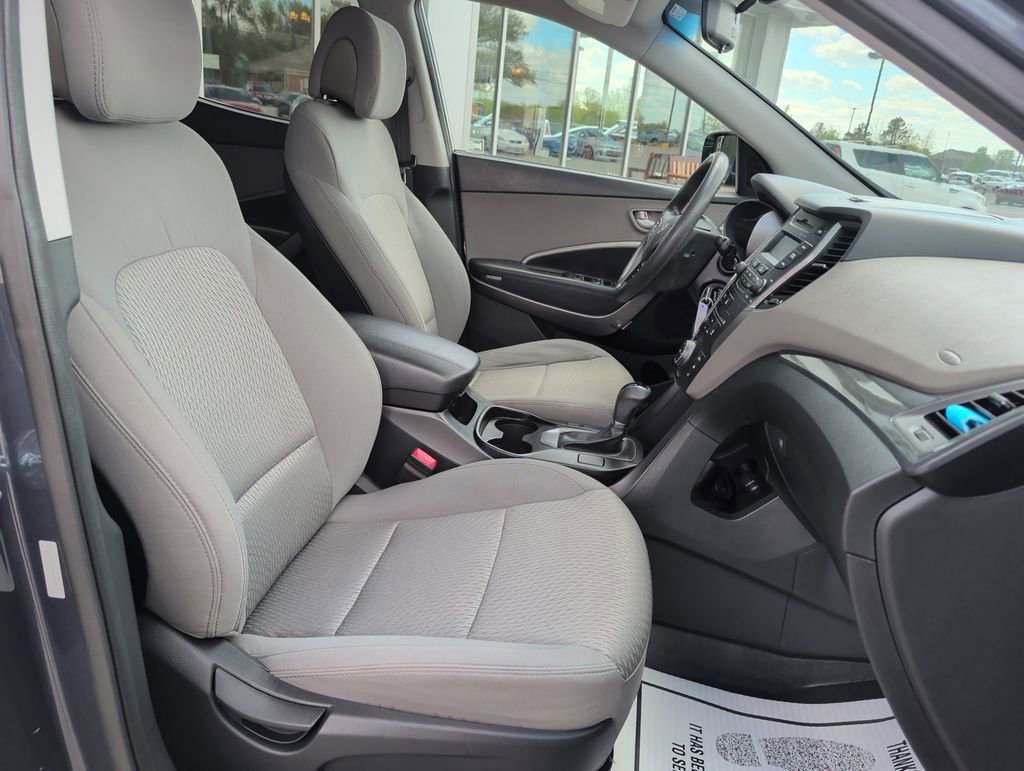 Used 2016 Hyundai Santa Fe Sport FWD image 19