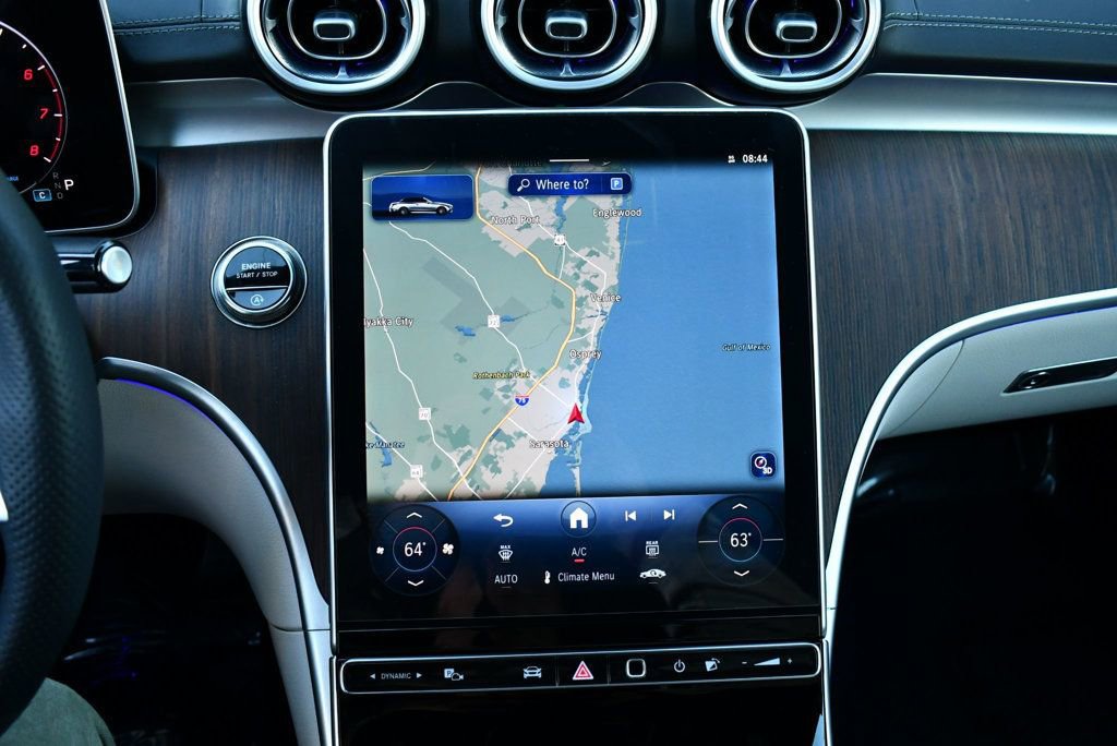 Used 2025 Mercedes-Benz CLE 300 4MATIC Cabriolet image 64