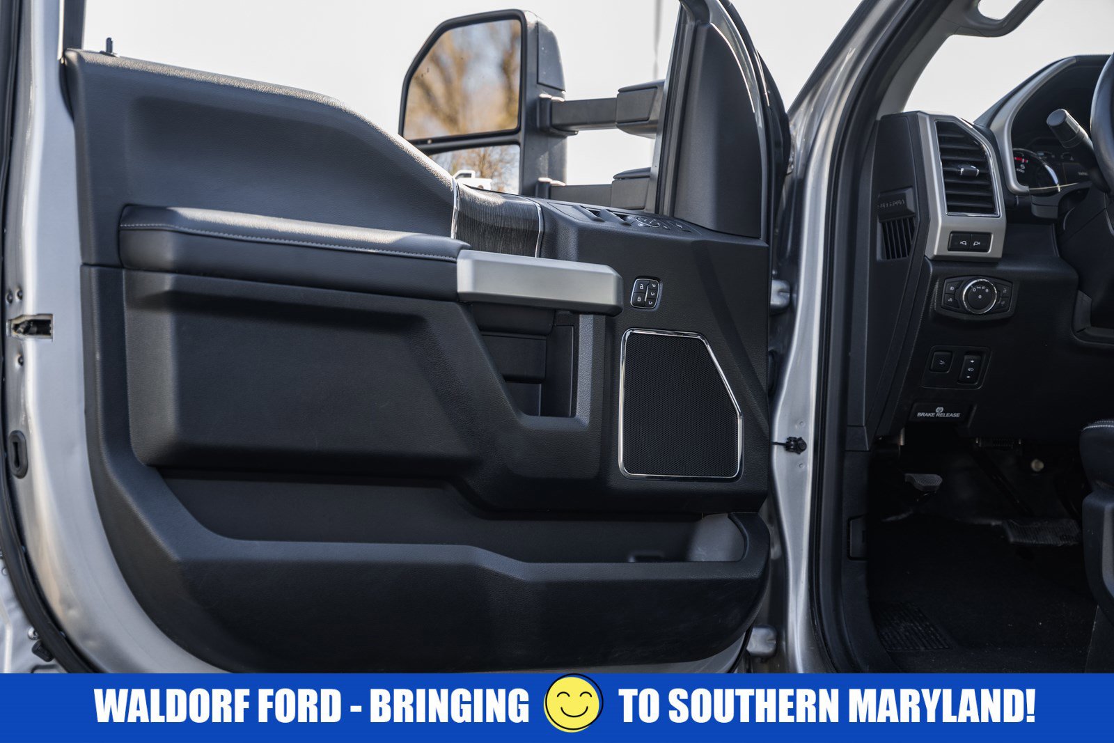 Used 2021 Ford F250 Lariat image 46