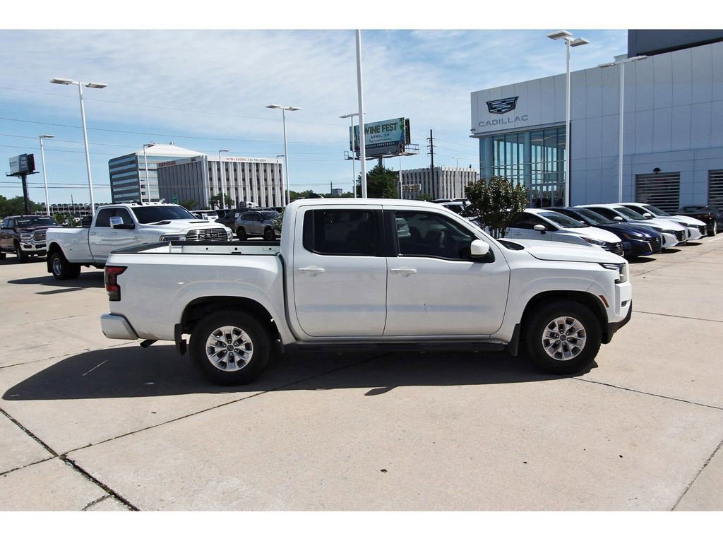Used 2024 Nissan Frontier SV w/ Technology Package image 7