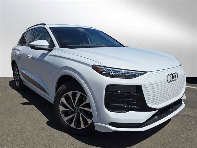 New 2025 Audi Q6 e-tron Premium Plus image 1