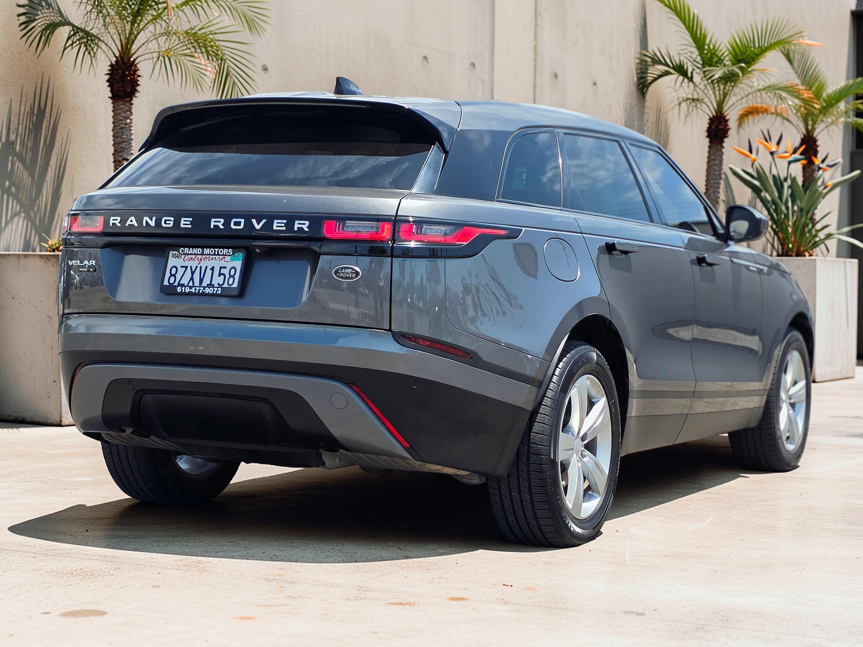 Used 2018 Land Rover Range Rover Velar S AWD/4WD image 6