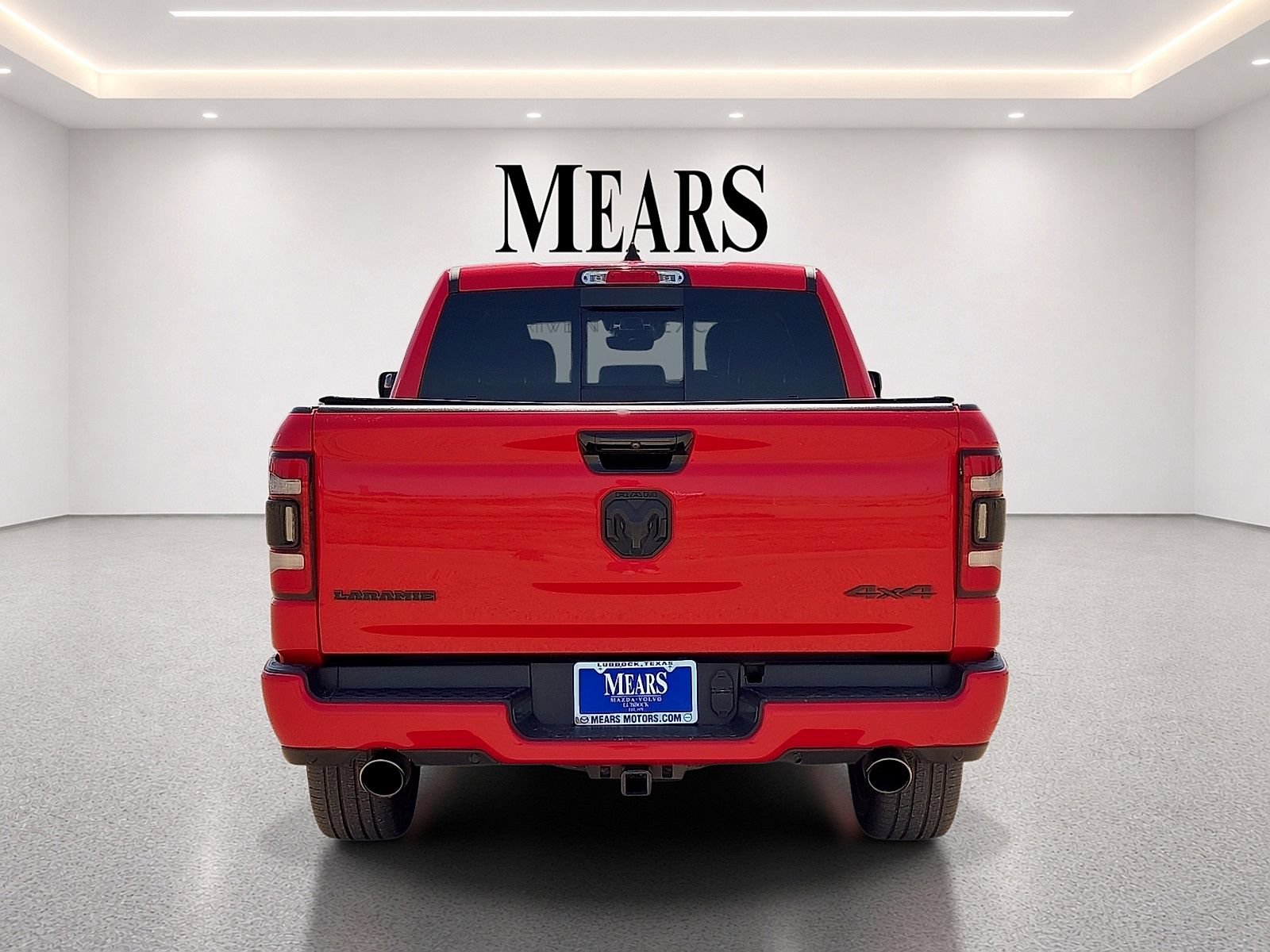 Used 2023 RAM 1500 Laramie AWD/4WD image 4