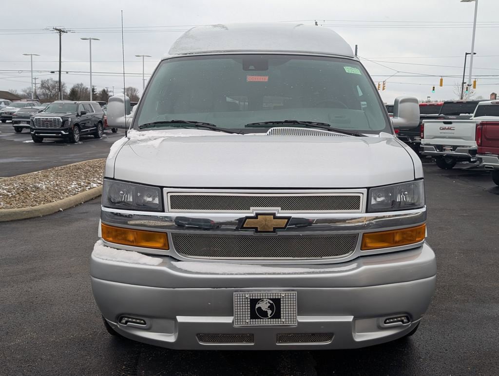 New 2026 Chevrolet Express 2500 Extended w/ Driver Convenience Package RWD image 2