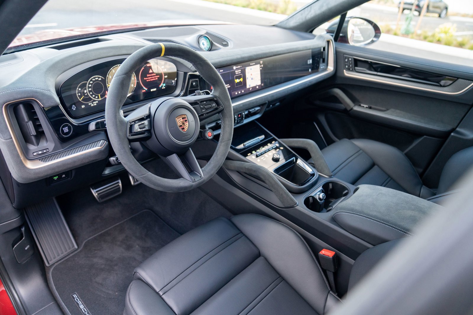 New 2026 Porsche Cayenne Turbo GT AWD/4WD image 4