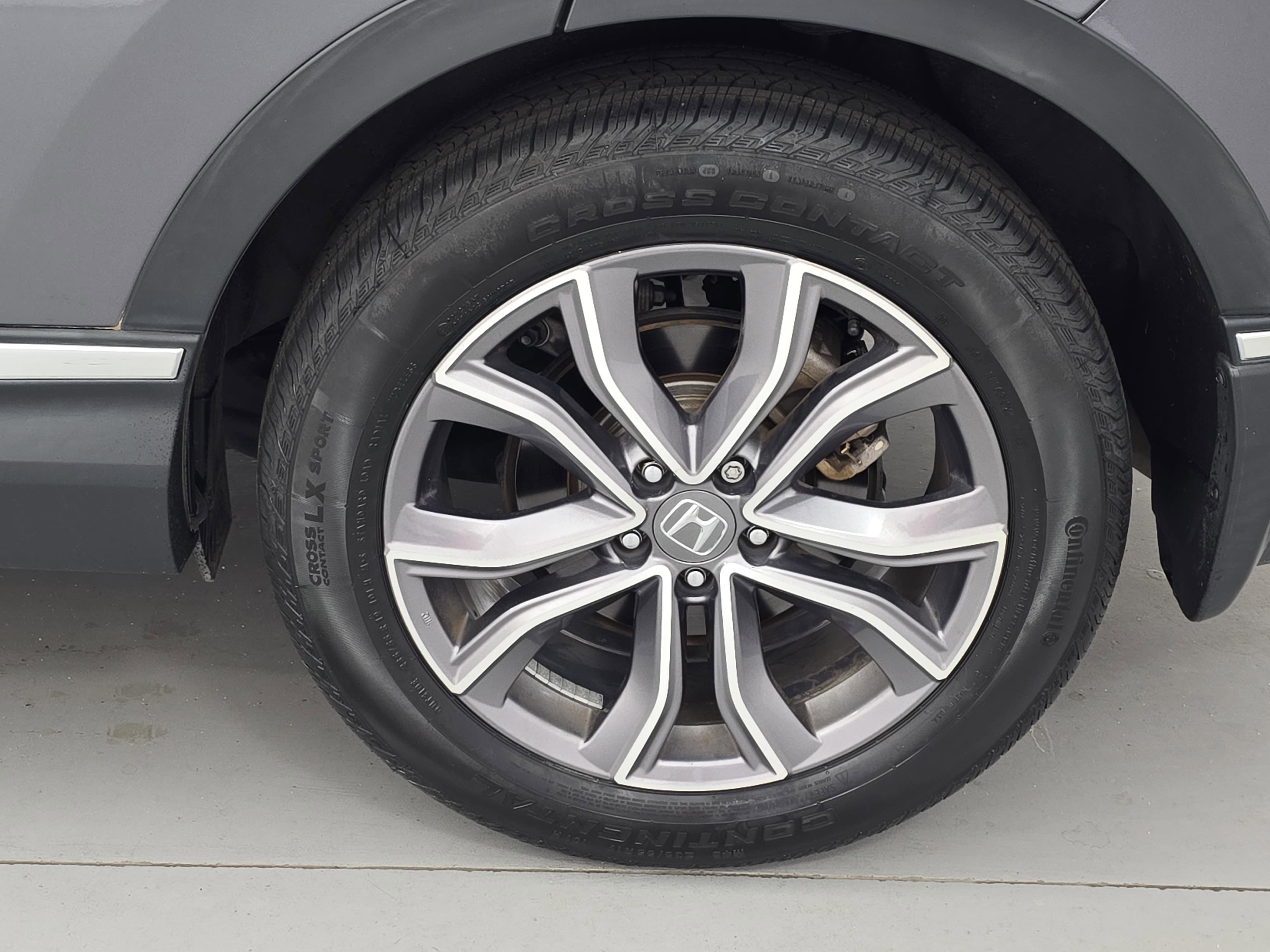 Used 2020 Honda CR-V Touring image 34