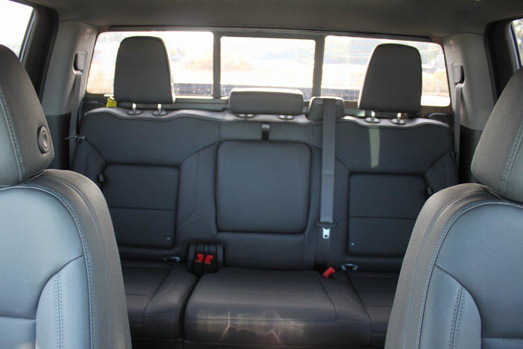 New 2026 GMC Sierra 1500 SLT w/ SLT Premium Plus Package image 17