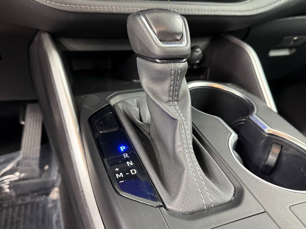 Used 2024 Toyota Highlander LE image 26