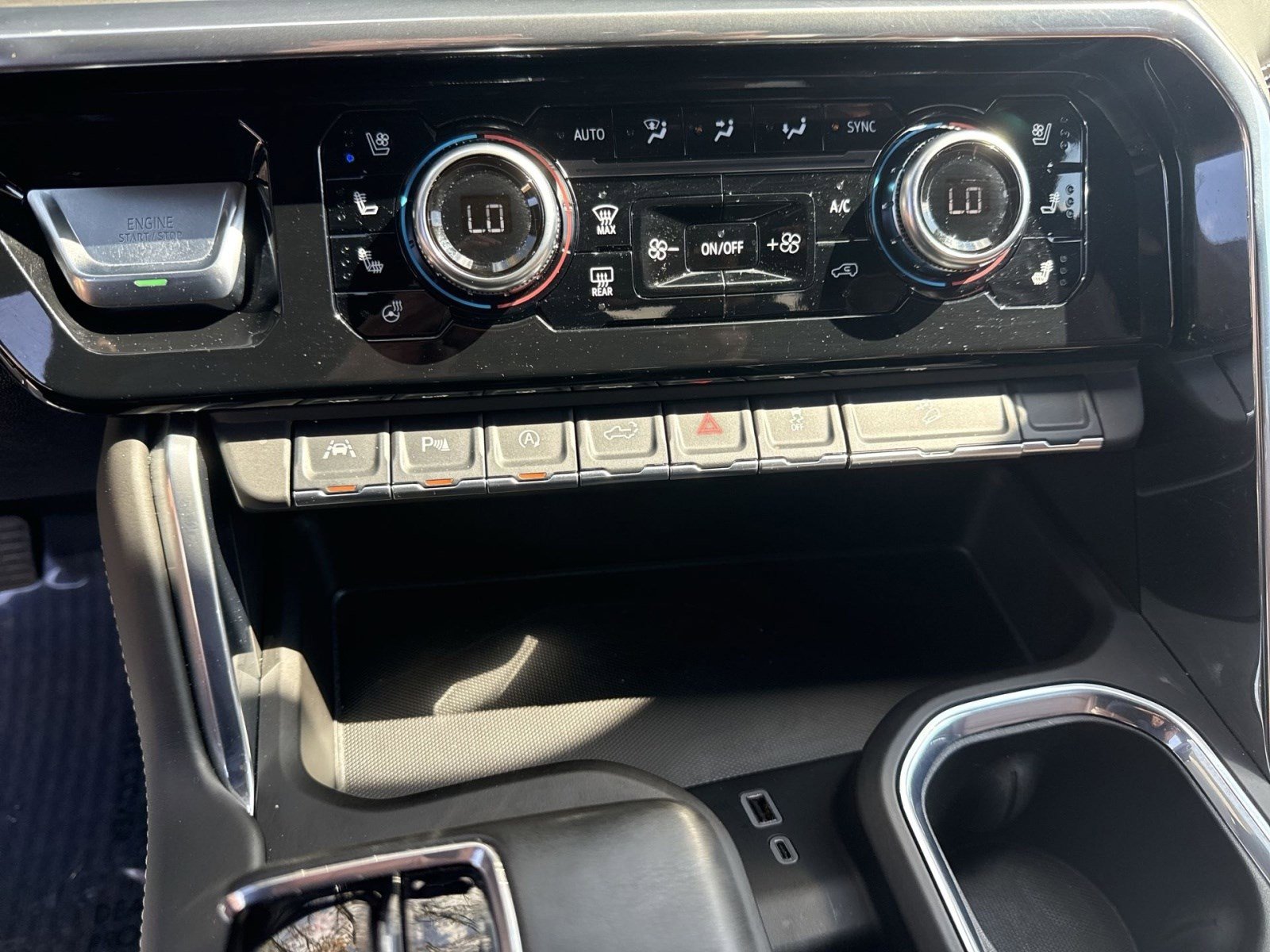 Used 2025 GMC Sierra 1500 Denali Ultimate AWD/4WD image 19