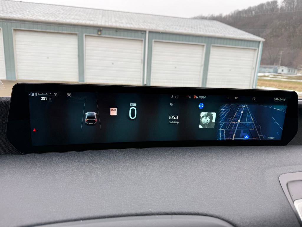 Used 2025 Ford Expedition Active AWD/4WD image 33