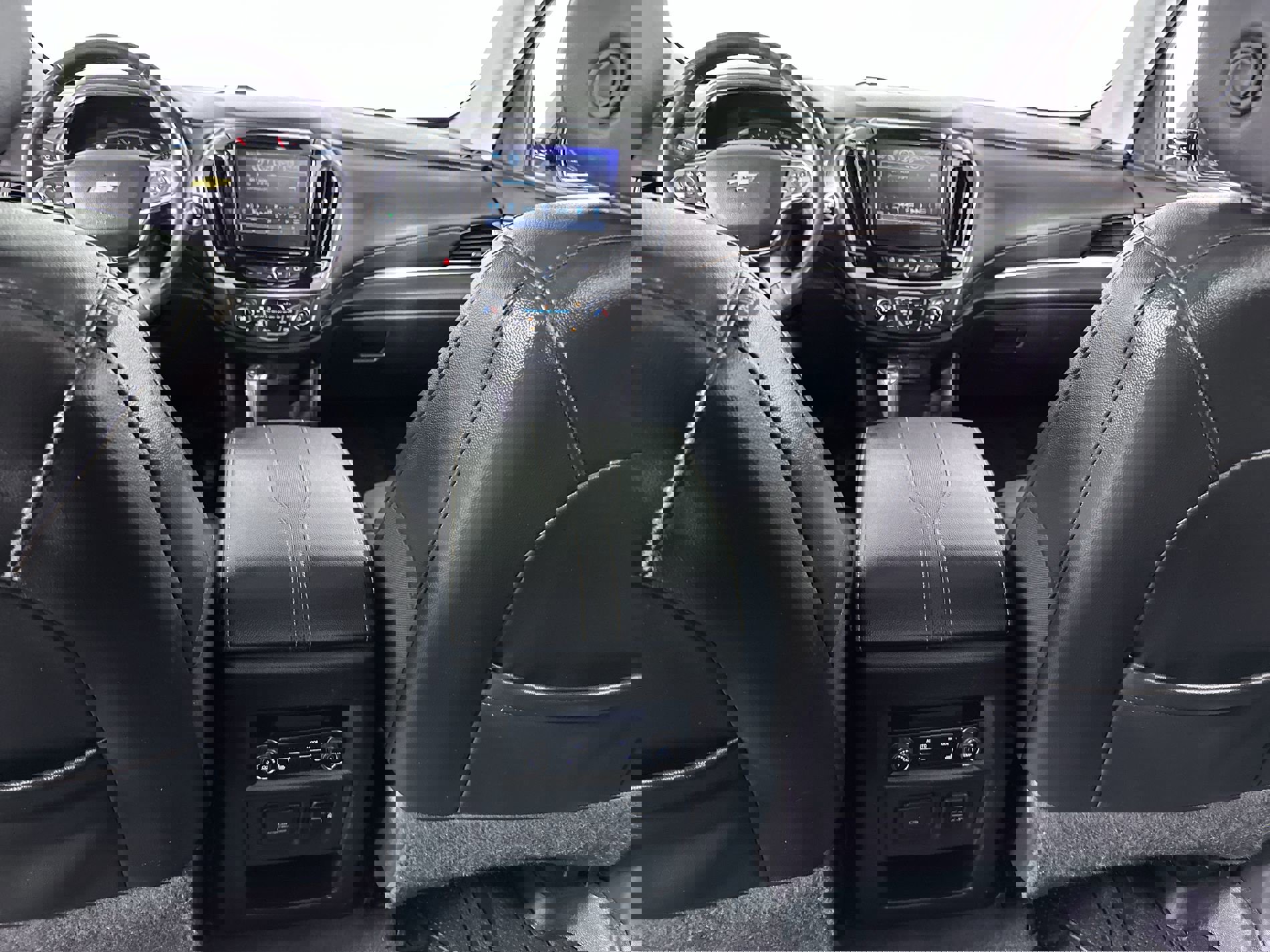 Used 2018 Chevrolet Traverse Premier w/ Redline Edition image 58