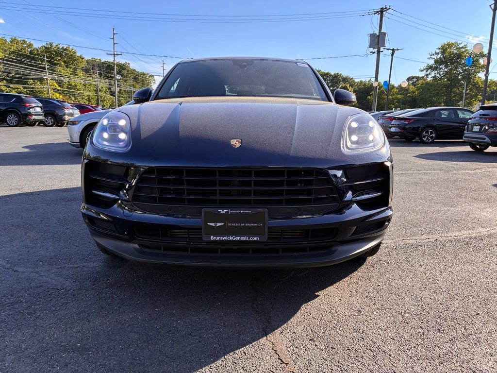 Used 2019 Porsche Macan AWD/4WD image 2